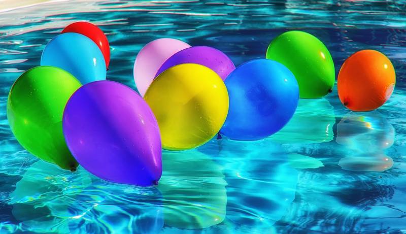 Location de salle avec piscine pour  l'enterrement de vie de jeune fille ou de garçon à Pernes-les-Fontaines